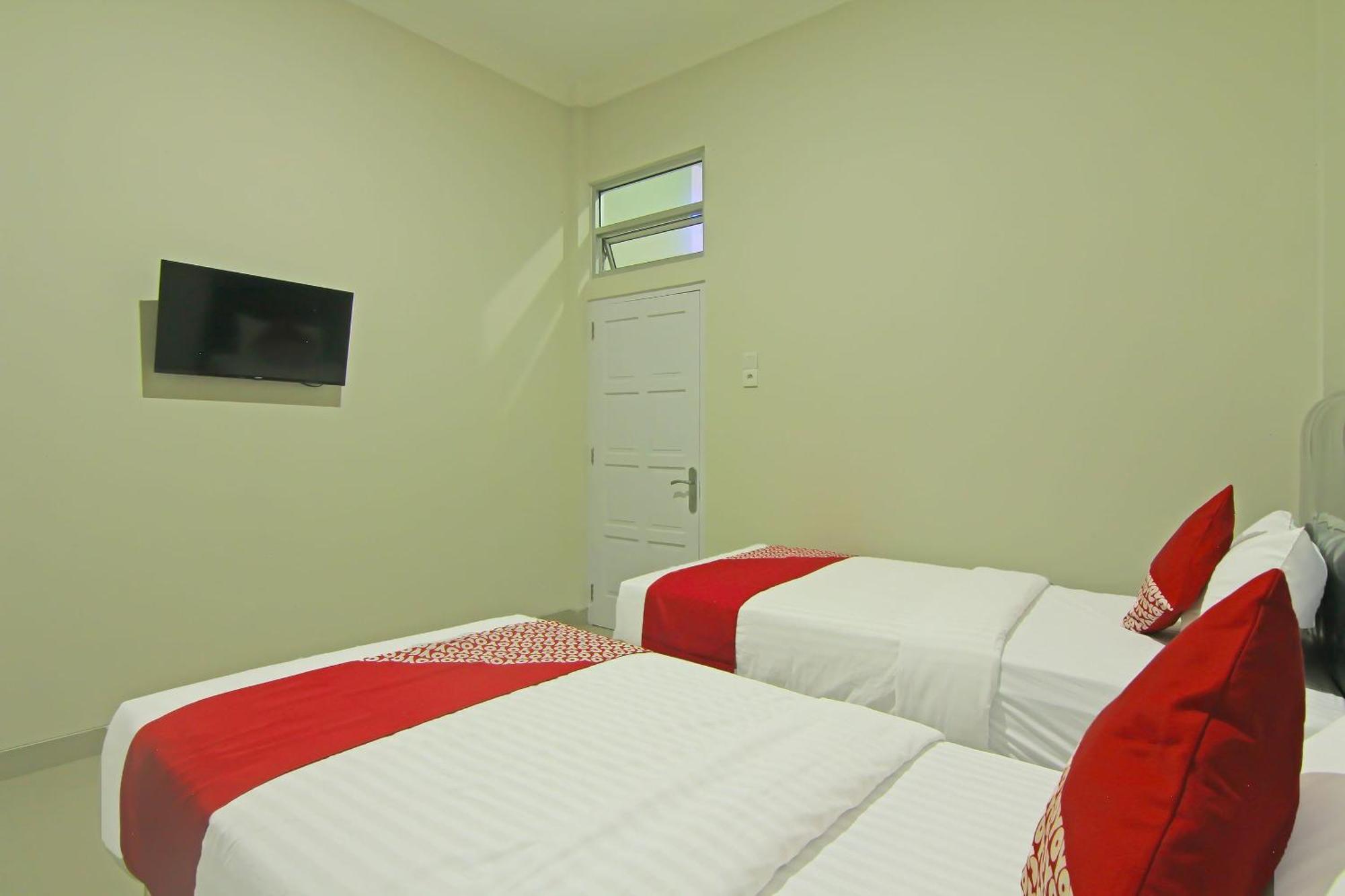 Utama Residence Padang  Buitenkant foto